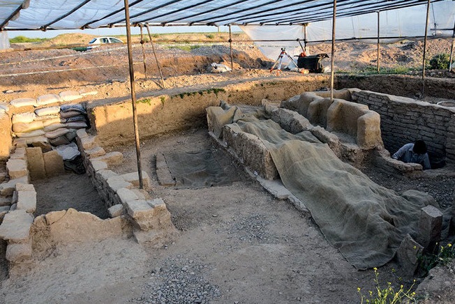 کشف گورستان ۷ هزار ساله در بهبهان