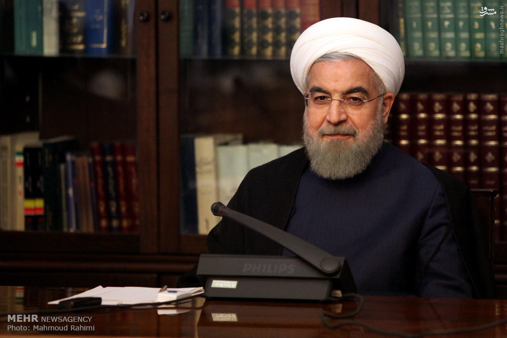 سیاست اقتصادی دولت روحانی؛ نسخه‌ای برای استقراض و وابستگی