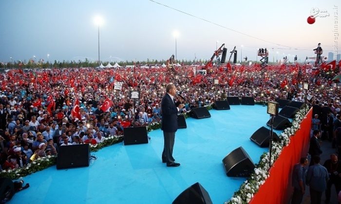 عکس/ اجتماع بزرگ حامیان اردوغان در استانبول