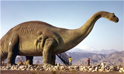 کشف بزرگترین دایناسور تاریخ با وزن 77 تن +تصاویر