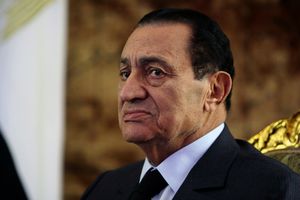 شاه بحرین با «حسنی مبارک» دیکتاتور مخلوع مصر دیدار کرد