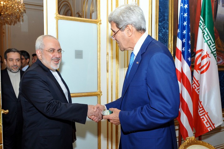 آقای ظریف، فراموش کرده‌اید که چگونه به جای آمریکا تضمین می‌دادید؟!