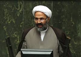 تک‌خوانی یک خانم تله آقای روحانی برای فرار از پاسخگویی به مسائل اقتصادی است