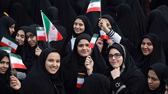 گزارش المیادین از تقویت نقش زنان در ایران