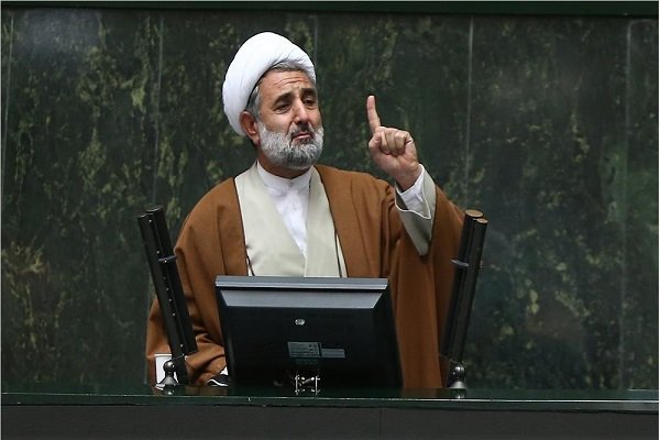 اگر روحانی را به مجلس کشاندید ماهم رأی‌مثبت می‌دهیم!
