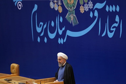 نگاه مردم به اتفاقات این روزهای دولت روحانی