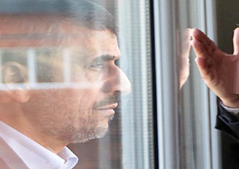 آقای احمدی نژاد: غلط می کنید شورای نگهبان را قبول نداشته باشید