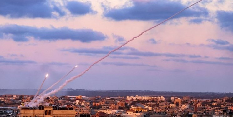 لحظه به لحظه با غزه؛ شلیک ۱۰۰ راکت به سوی تل‌آویو و جنوب فلسطین اشغالی